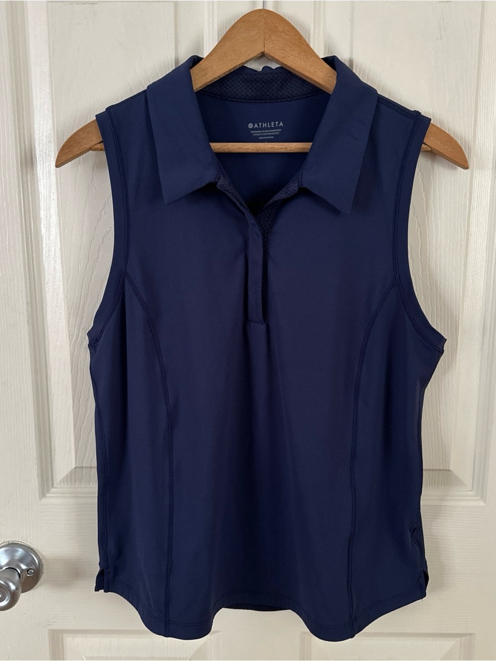 Athleta Women’s Sleeveless Polo Top Shirt Tennis Golf Quick Dry Sz Lg NAVY *Read